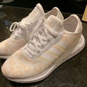 Cheetah Adidas Tennis Shoes!